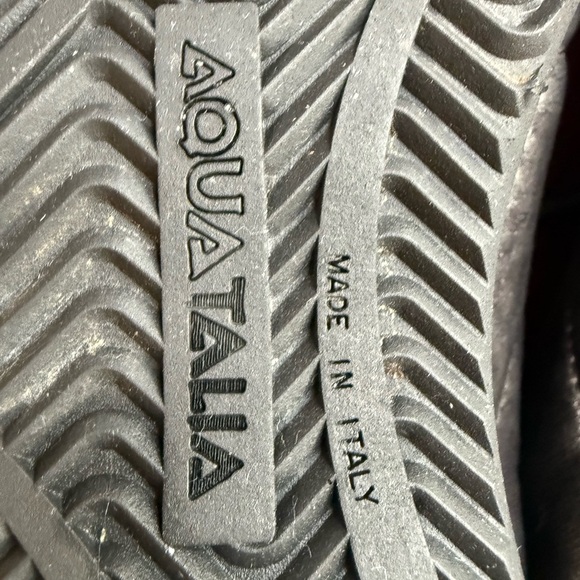 Aquatalia Waterproof Black/Silver Suede Leather Sneaker Size 9 MSRP $225 - Picture 11 of 12